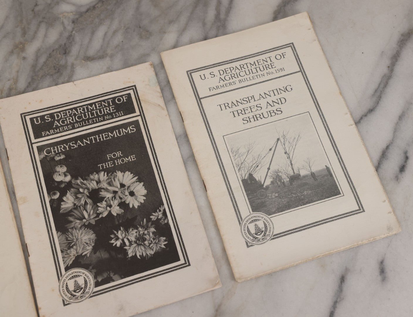 Lot 067 - Grouping Of Four Agricultural Pamphlets Including "Houseplants And Their Care" (September 1929), "Poison Ivy And Poison Sumac" (May 1929), "Transplanting Trees And Shrubs" (August 1929), "Chrysanthemums For The Home" (September 1931)