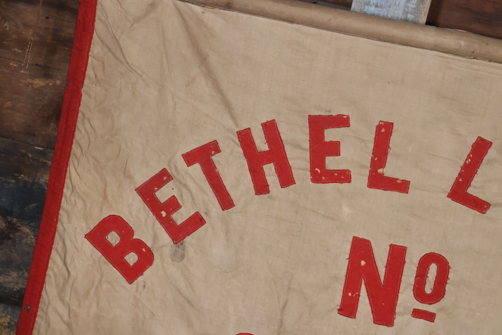 Lot 001 - Antique Odd Fellows I.O.O.F. Bethel Lodge No. 820, Pennsylvania, Hand Stitched Double Sided Banner With Three Links Symbol, Note Heavy Wear