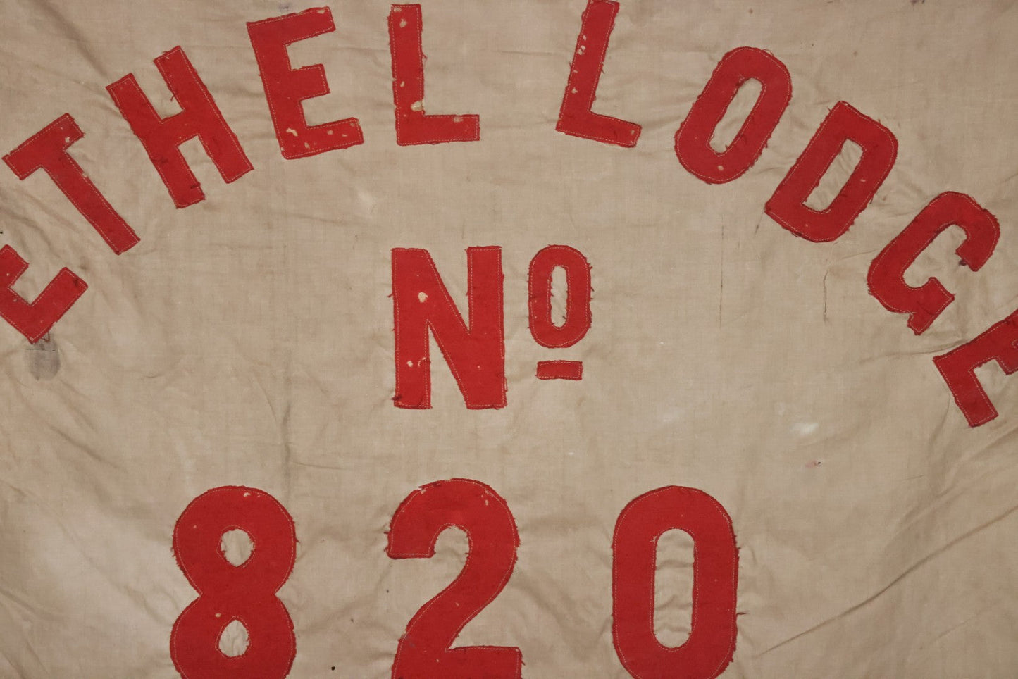 Lot 001 - Antique Odd Fellows I.O.O.F. Bethel Lodge No. 820, Pennsylvania, Hand Stitched Double Sided Banner With Three Links Symbol, Note Heavy Wear