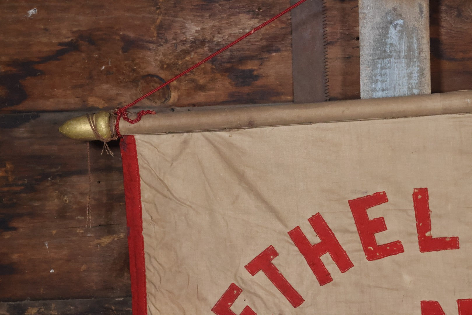 Lot 001 - Antique Odd Fellows I.O.O.F. Bethel Lodge No. 820, Pennsylvania, Hand Stitched Double Sided Banner With Three Links Symbol, Note Heavy Wear