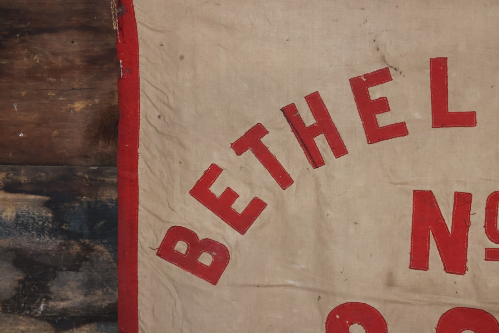 Lot 001 - Antique Odd Fellows I.O.O.F. Bethel Lodge No. 820, Pennsylvania, Hand Stitched Double Sided Banner With Three Links Symbol, Note Heavy Wear