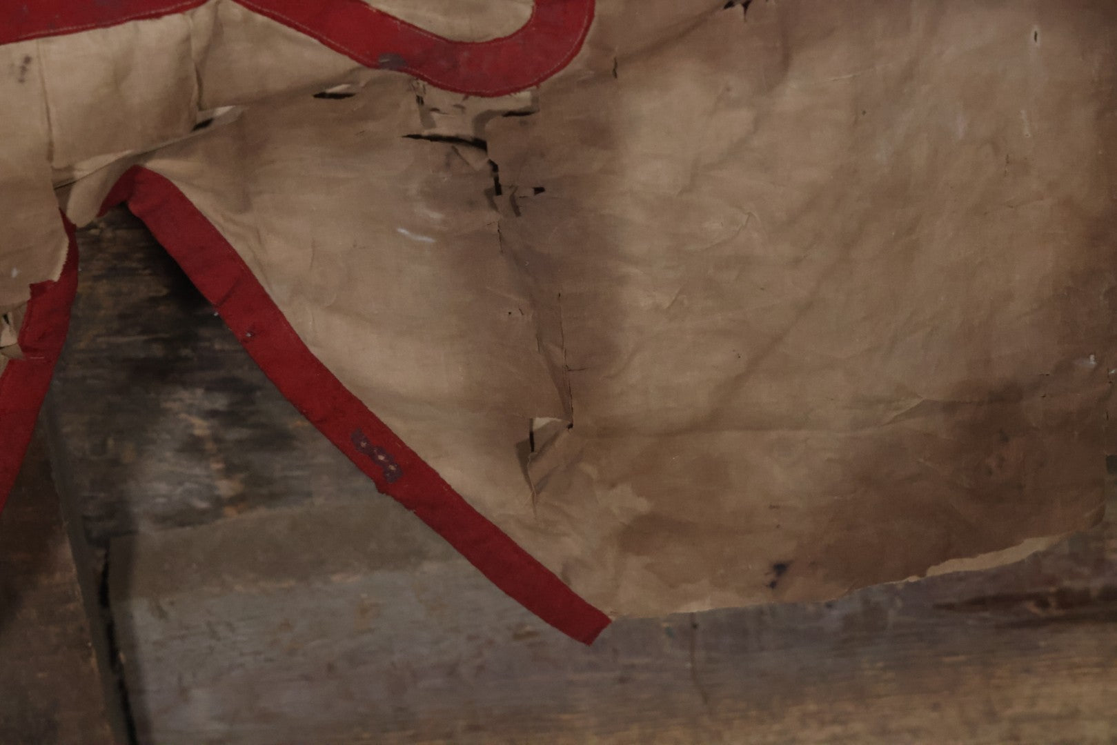 Lot 001 - Antique Odd Fellows I.O.O.F. Bethel Lodge No. 820, Pennsylvania, Hand Stitched Double Sided Banner With Three Links Symbol, Note Heavy Wear