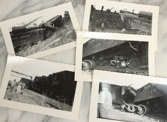Lot 107 - Grouping Of Five Vintage Snapshot Photographs Showing A Railroad Collision And Derailment With A New Haven Caboose And A Locomotive With Trust Bridge Visible In Background, Circa 1940