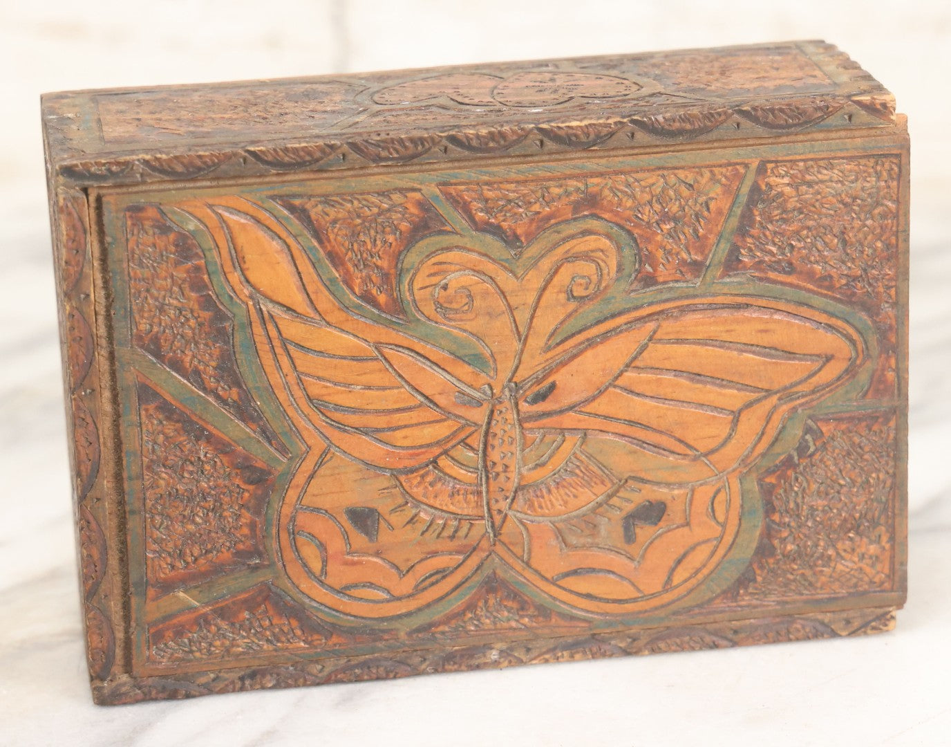 Lot 026 - Antique Art Nouveau Flemish Art Pyrography Wood Burned Trinket Box With Butterfly Decorated Lid And Hearts Around Side With Green And Red Coloring