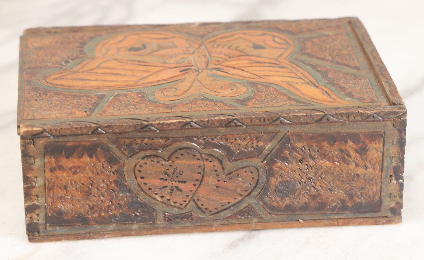Lot 026 - Antique Art Nouveau Flemish Art Pyrography Wood Burned Trinket Box With Butterfly Decorated Lid And Hearts Around Side With Green And Red Coloring
