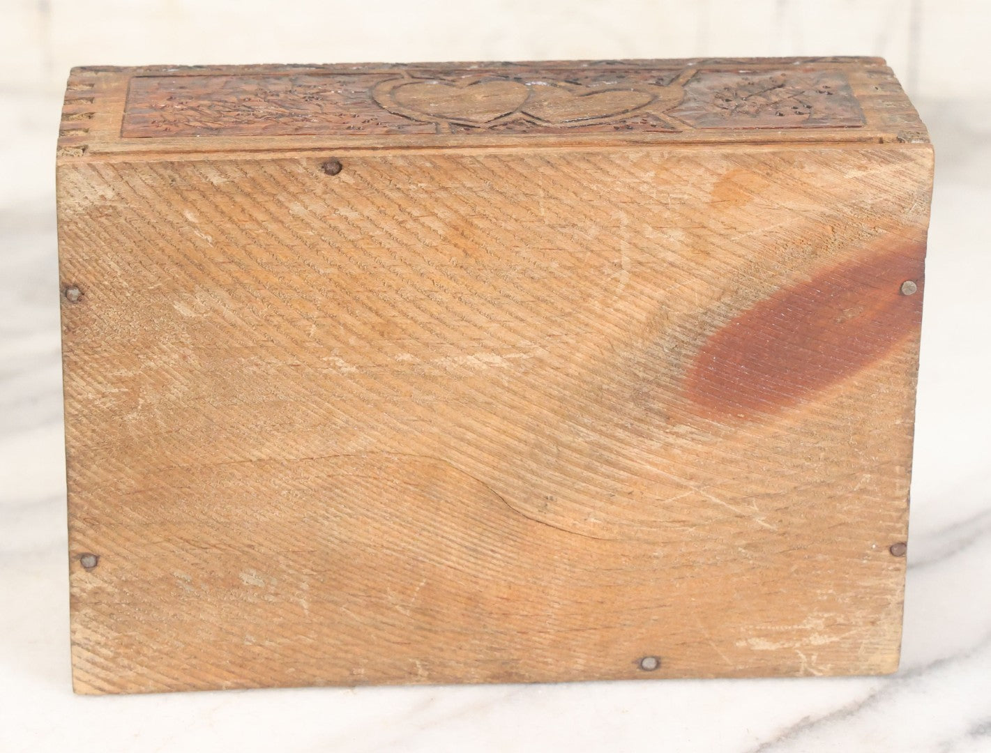 Lot 026 - Antique Art Nouveau Flemish Art Pyrography Wood Burned Trinket Box With Butterfly Decorated Lid And Hearts Around Side With Green And Red Coloring