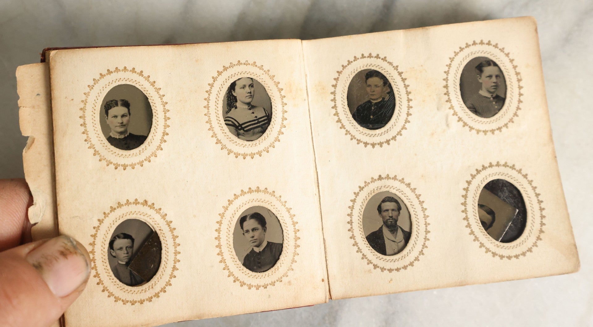 Lot 057 - Antique Gem Tintype Photo Album With 91 Tintype Photographs Of Men, Women And Children, Handwritten Note States "From The Colby Home On Colby Road"