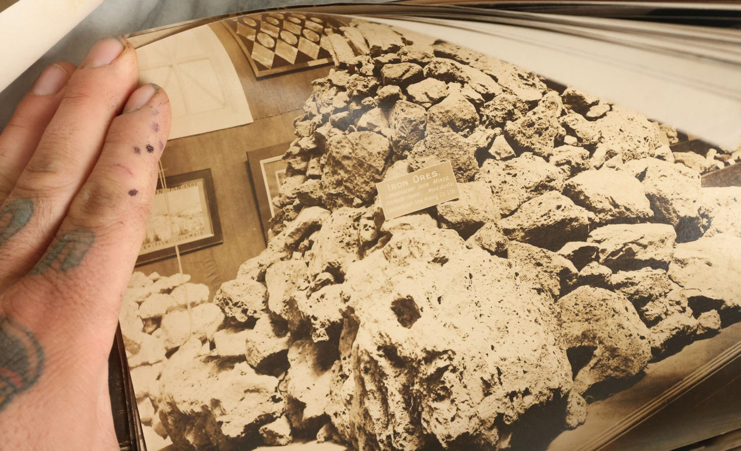 Lot 061 - Grouping Of 25 Antique Documentary Photographs Of The Canadian National Exhibition, Late 19th Century, With List Of Content Descriptions, Photos Are Curled