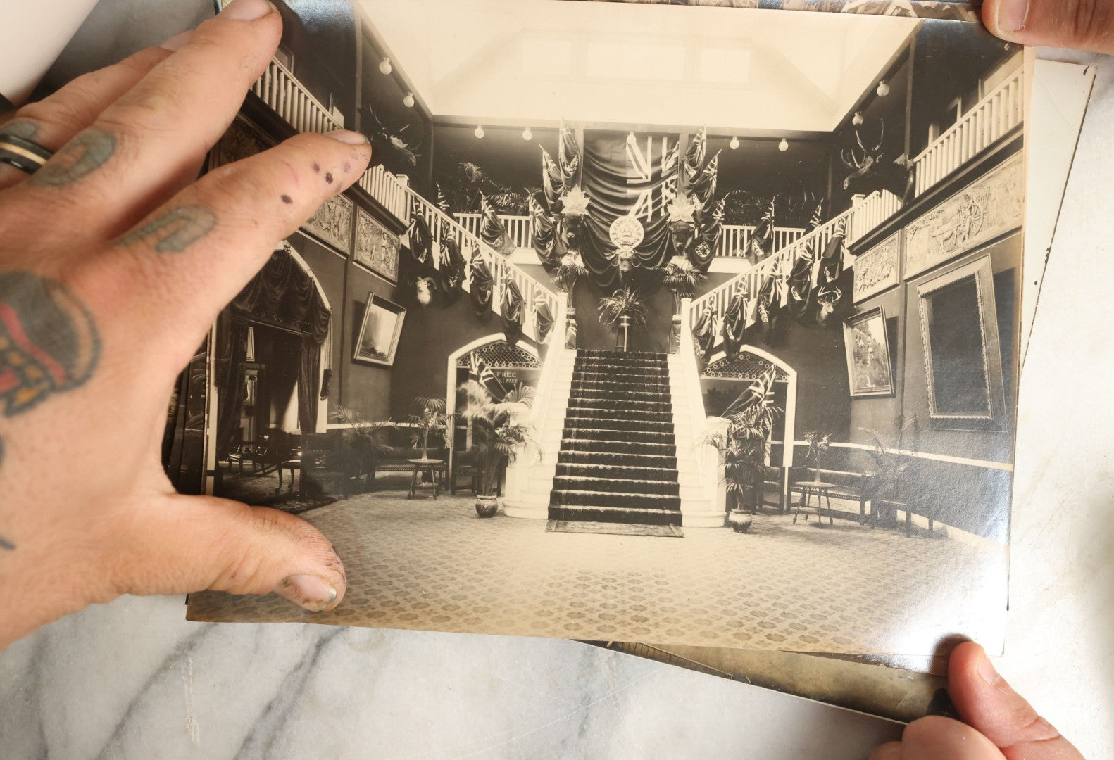 Lot 061 - Grouping Of 25 Antique Documentary Photographs Of The Canadian National Exhibition, Late 19th Century, With List Of Content Descriptions, Photos Are Curled