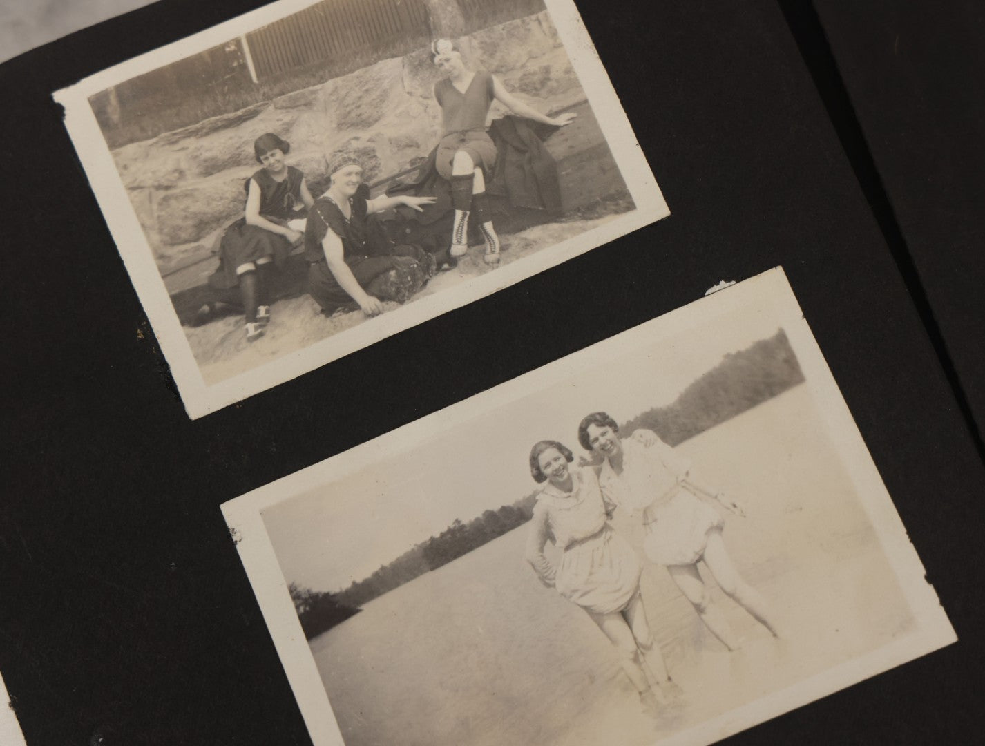 Lot 065 - Vintage Snapshot Photo Album With 95+ Photographs Of The Men And Women Of The 1920s Including Many Photos Of Lakeside Gatherings, Flappers, Swimsuits, And WWI Era Soldiers