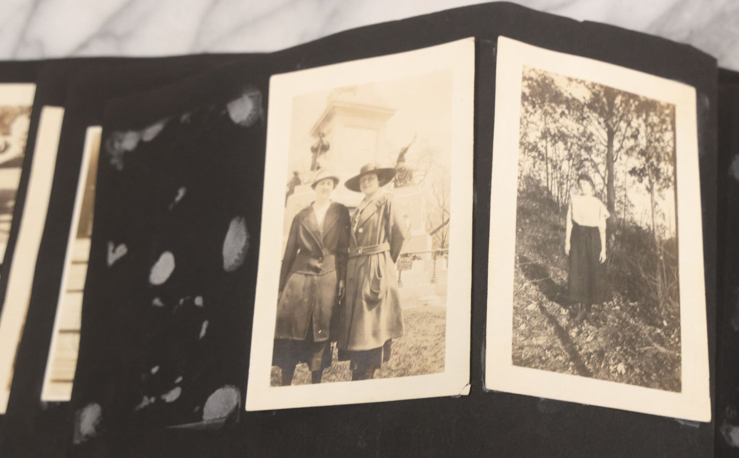 Lot 065 - Vintage Snapshot Photo Album With 95+ Photographs Of The Men And Women Of The 1920s Including Many Photos Of Lakeside Gatherings, Flappers, Swimsuits, And WWI Era Soldiers