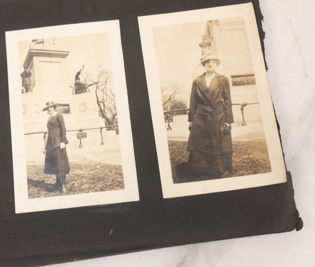 Lot 065 - Vintage Snapshot Photo Album With 95+ Photographs Of The Men And Women Of The 1920s Including Many Photos Of Lakeside Gatherings, Flappers, Swimsuits, And WWI Era Soldiers