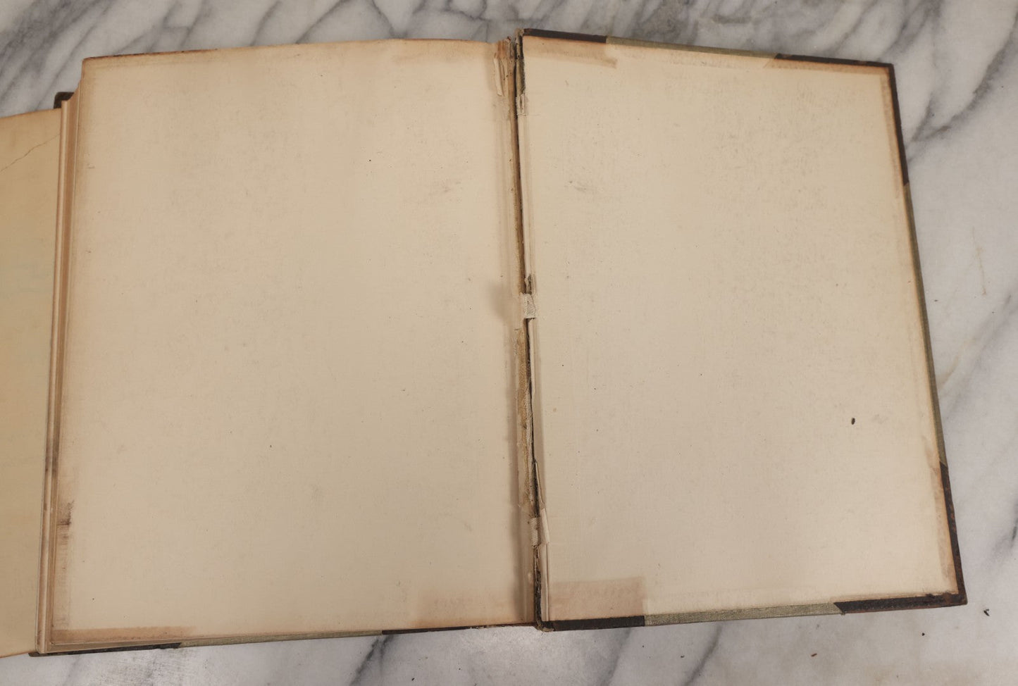 Lot 002 - "Atlas Of Typical Operations In Surgery" Antique Book By Dr. Ph. Bockenheimer & Dr. Fritz Frohse, With 60 Full Color Illustrations By Franz Frohse, English Adaptation By J. Howell Evans, Rebman Company, New York, Publishers, Circa 1900