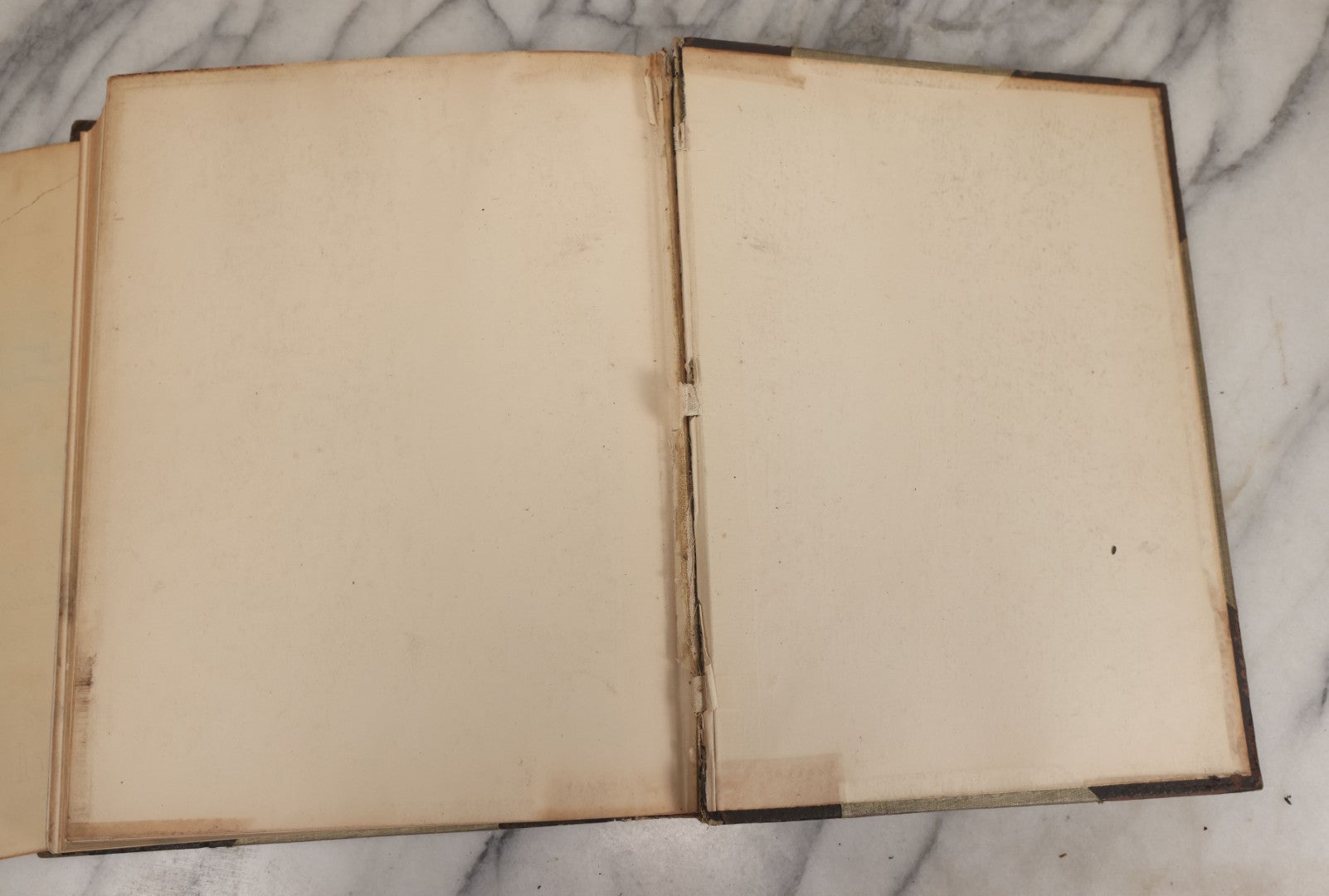 Lot 002 - "Atlas Of Typical Operations In Surgery" Antique Book By Dr. Ph. Bockenheimer & Dr. Fritz Frohse, With 60 Full Color Illustrations By Franz Frohse, English Adaptation By J. Howell Evans, Rebman Company, New York, Publishers, Circa 1900