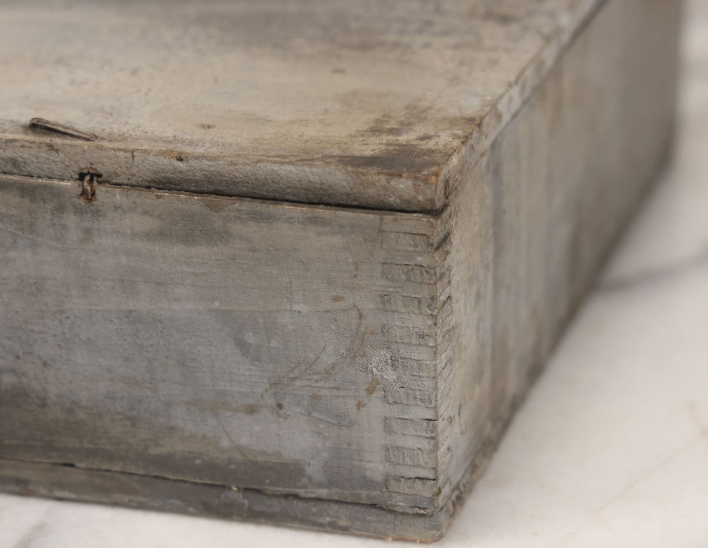 Lot 007 - Antique Wooden Advertising Display Box With Lithographed Interior Label For Lemberger's Blacking, American Oil Paste, Manufactured By The Weikel & Smith Spice Co., Philadelphia, With Eagle Motif