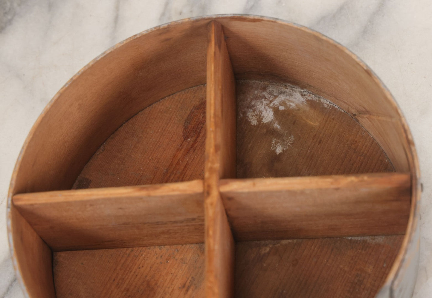 Lot 008 - Antique Four Sectioned Divided Circular Pantry Box With Blue Gray Paint, Missing Lid