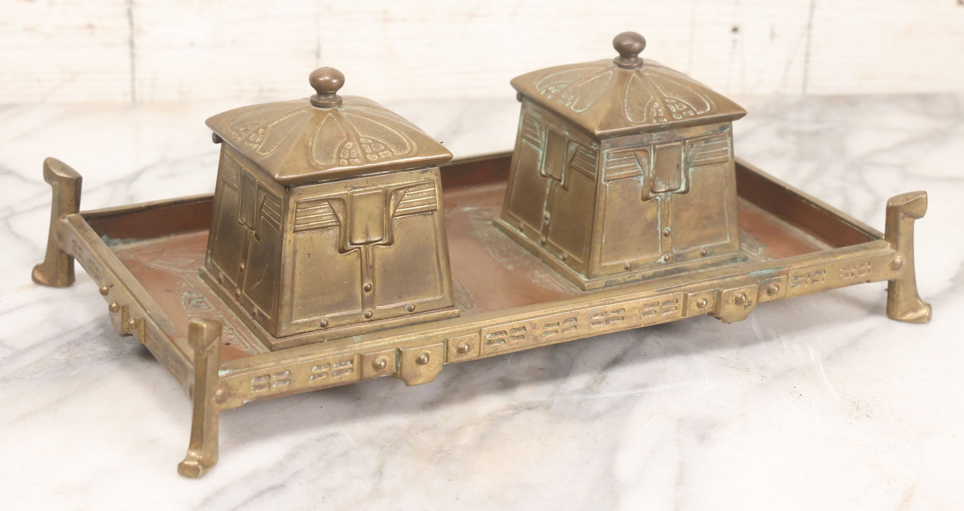 Lot 016 - Antique Arts And Crafts Art Deco Brass And Copper Double Inkwell With Hinged Lids, One Glass Insert, And Natural Patina 