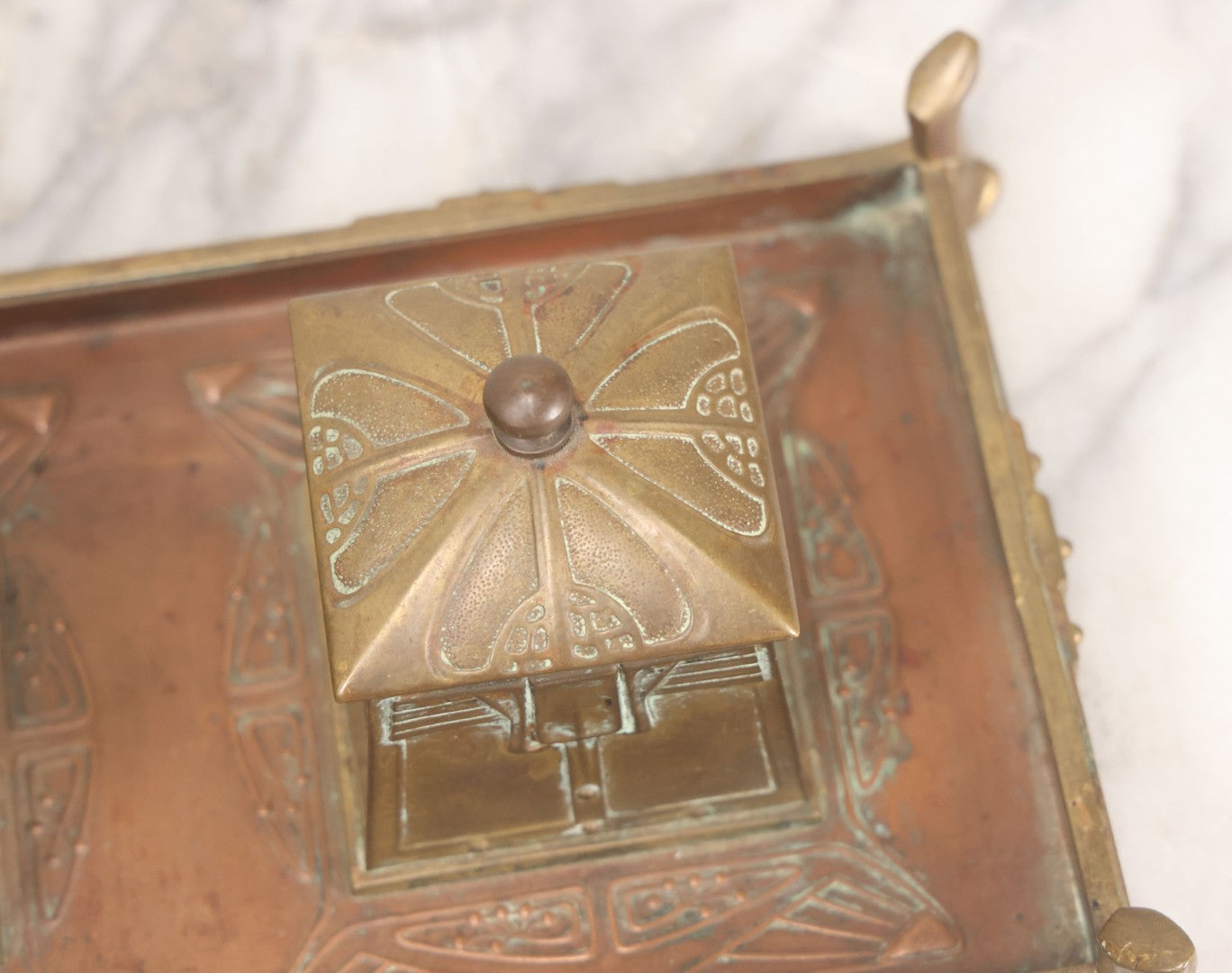 Lot 016 - Antique Arts And Crafts Art Deco Brass And Copper Double Inkwell With Hinged Lids, One Glass Insert, And Natural Patina 