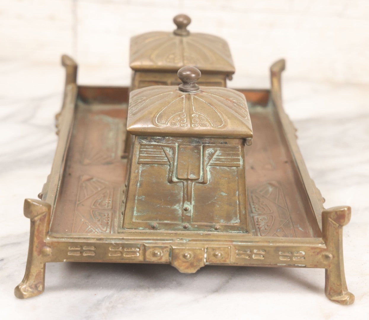 Lot 016 - Antique Arts And Crafts Art Deco Brass And Copper Double Inkwell With Hinged Lids, One Glass Insert, And Natural Patina 