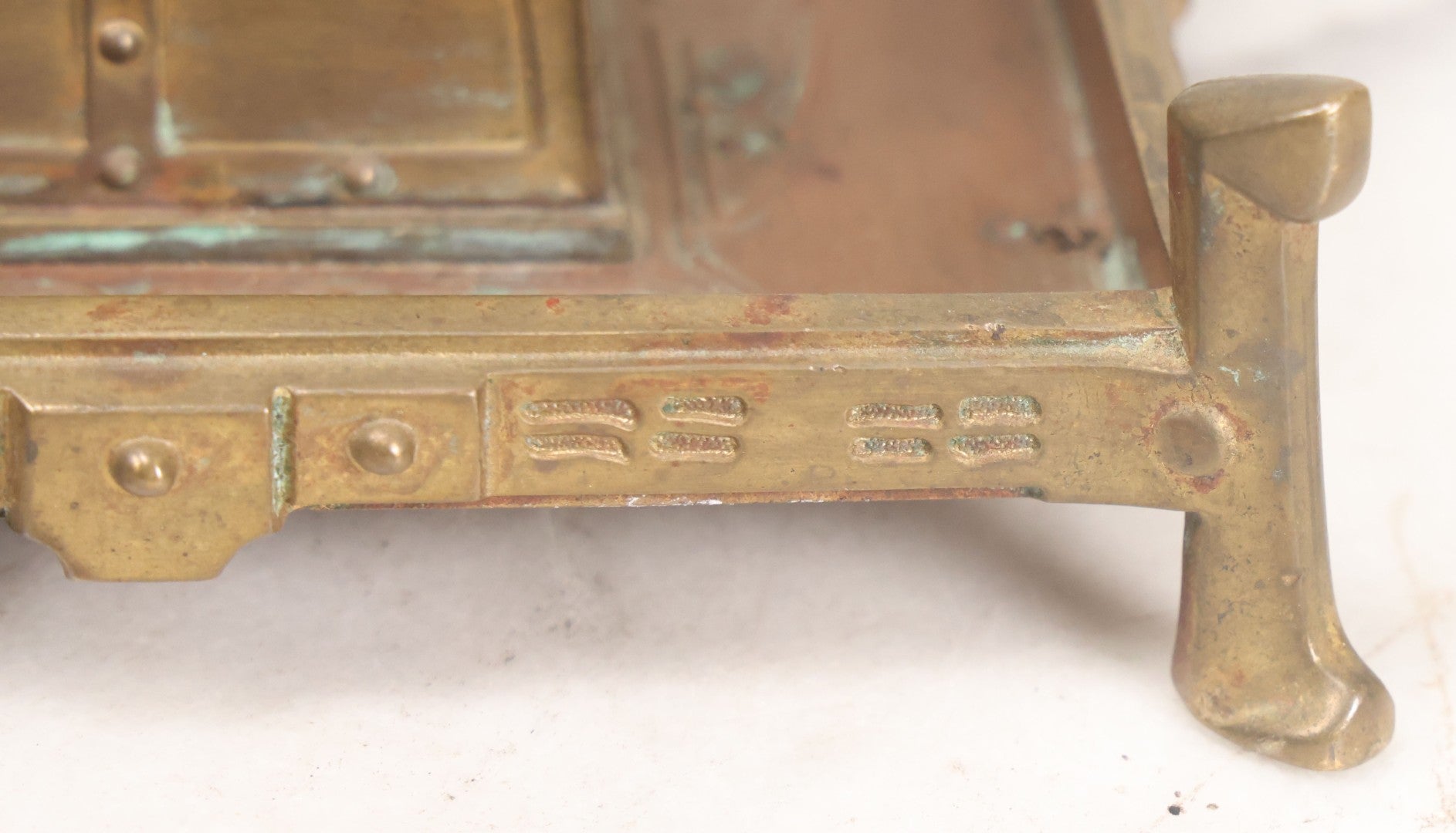 Lot 016 - Antique Arts And Crafts Art Deco Brass And Copper Double Inkwell With Hinged Lids, One Glass Insert, And Natural Patina 