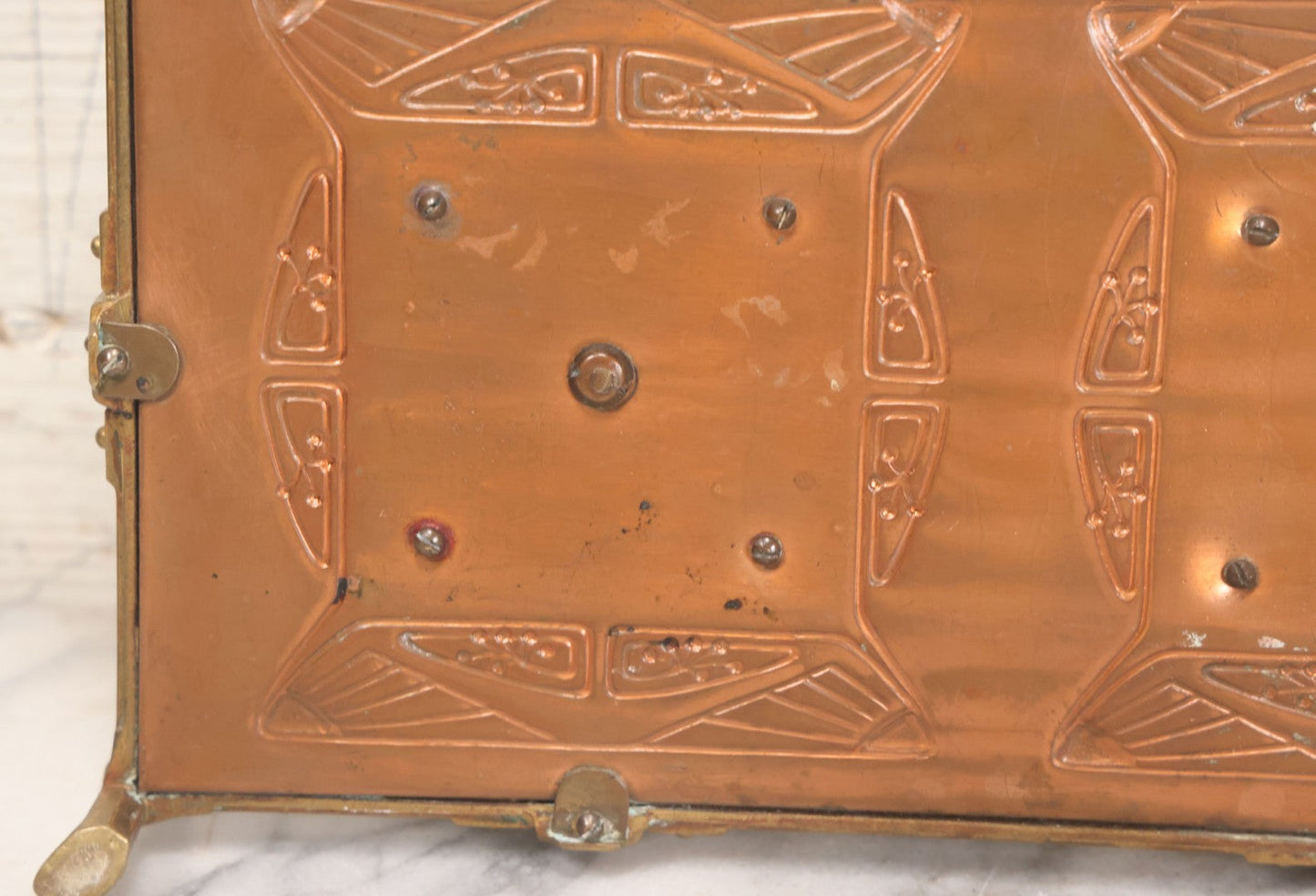 Lot 016 - Antique Arts And Crafts Art Deco Brass And Copper Double Inkwell With Hinged Lids, One Glass Insert, And Natural Patina 