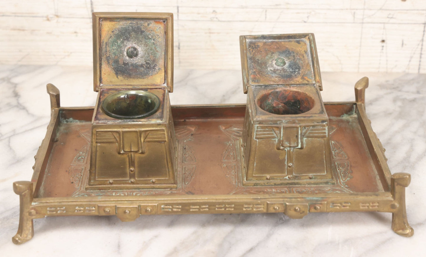 Lot 016 - Antique Arts And Crafts Art Deco Brass And Copper Double Inkwell With Hinged Lids, One Glass Insert, And Natural Patina 