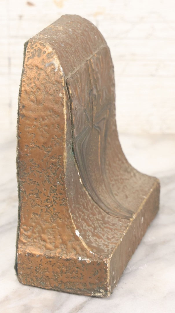 Lot 017 - Pair Of Antique Art And Crafts Art Nouveau Plaster Bookends With Leaf Design, Patinated Bronze Paint And Felt Bottom And Backing 