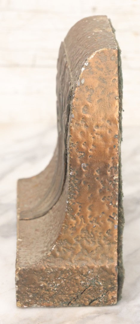 Lot 017 - Pair Of Antique Art And Crafts Art Nouveau Plaster Bookends With Leaf Design, Patinated Bronze Paint And Felt Bottom And Backing 