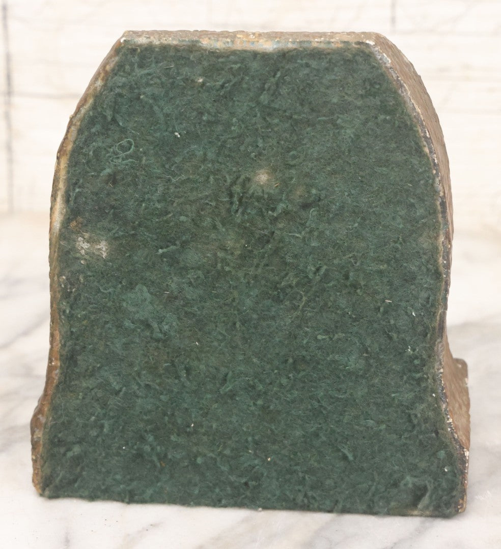 Lot 017 - Pair Of Antique Art And Crafts Art Nouveau Plaster Bookends With Leaf Design, Patinated Bronze Paint And Felt Bottom And Backing 