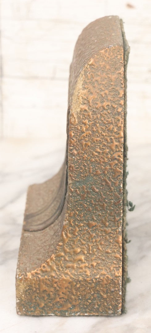 Lot 017 - Pair Of Antique Art And Crafts Art Nouveau Plaster Bookends With Leaf Design, Patinated Bronze Paint And Felt Bottom And Backing 