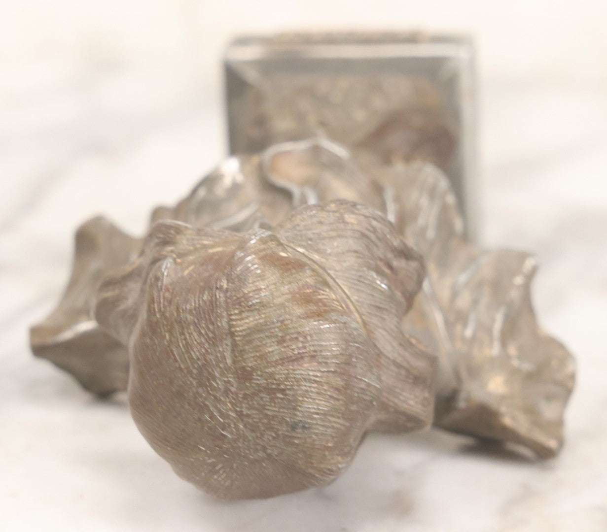 Lot 018 - Antique Pot Metal Art Nouveau Hilda Woman Bust With Floral Embellishments And Original Patina, 6-7/8" Height