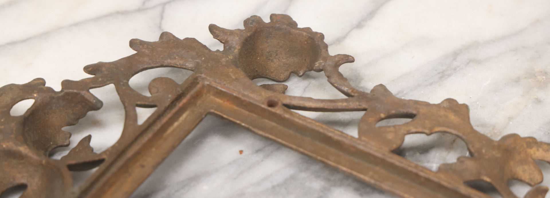 Lot 019 - Antique Ornate Gold Painted Cast Metal Rococco Style Frame With Folding Stand