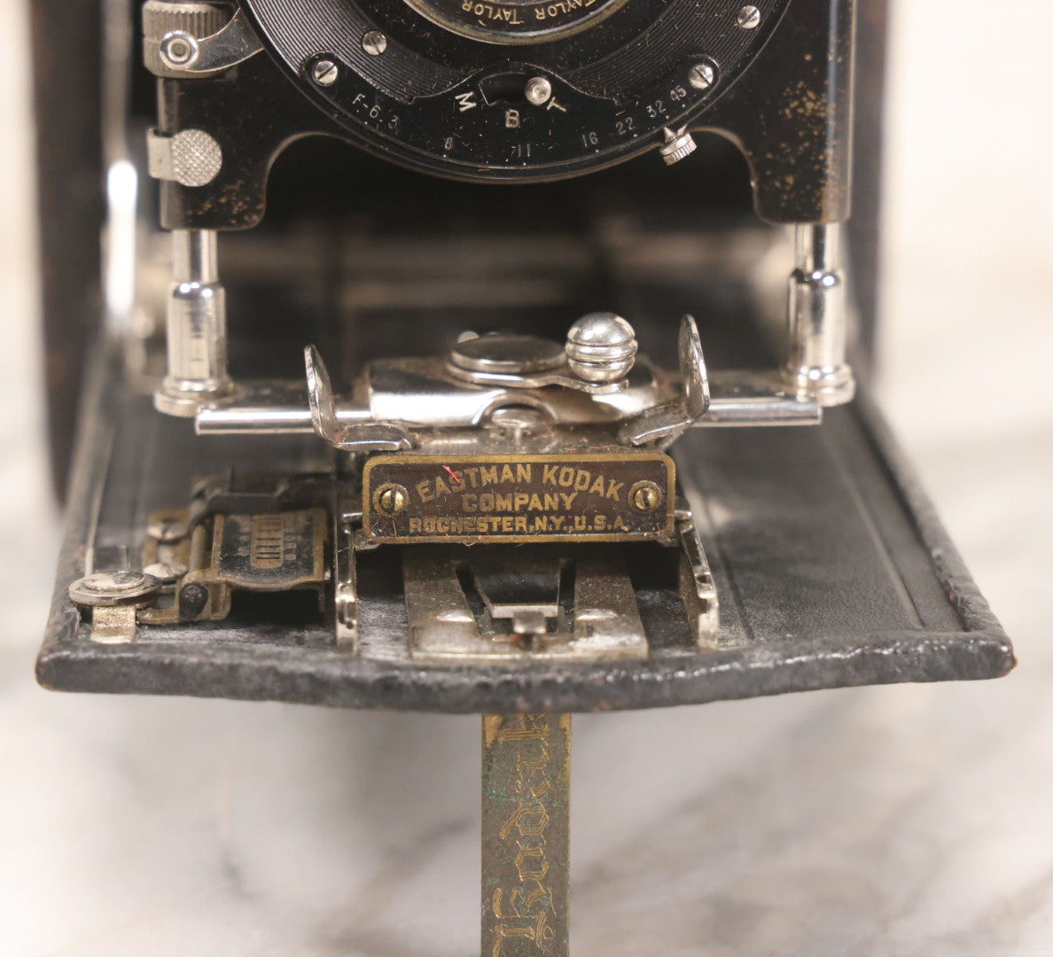 Lot 044 - Antique No. 3-A Folding Pocket Kodak Model C Camera Manufactured By Eastman Kodak Co., Rochester, New York, With Cooke Lens Manufactured By Taylor Taylor & Hobson, Limited, Last Patent Date October 19, 1909, Note Camera Has Musty Smell