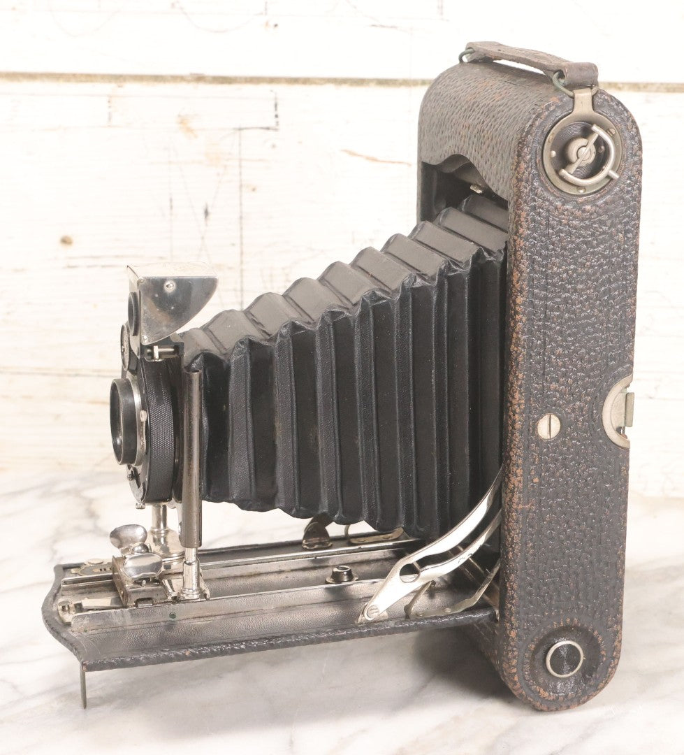 Lot 044 - Antique No. 3-A Folding Pocket Kodak Model C Camera Manufactured By Eastman Kodak Co., Rochester, New York, With Cooke Lens Manufactured By Taylor Taylor & Hobson, Limited, Last Patent Date October 19, 1909, Note Camera Has Musty Smell