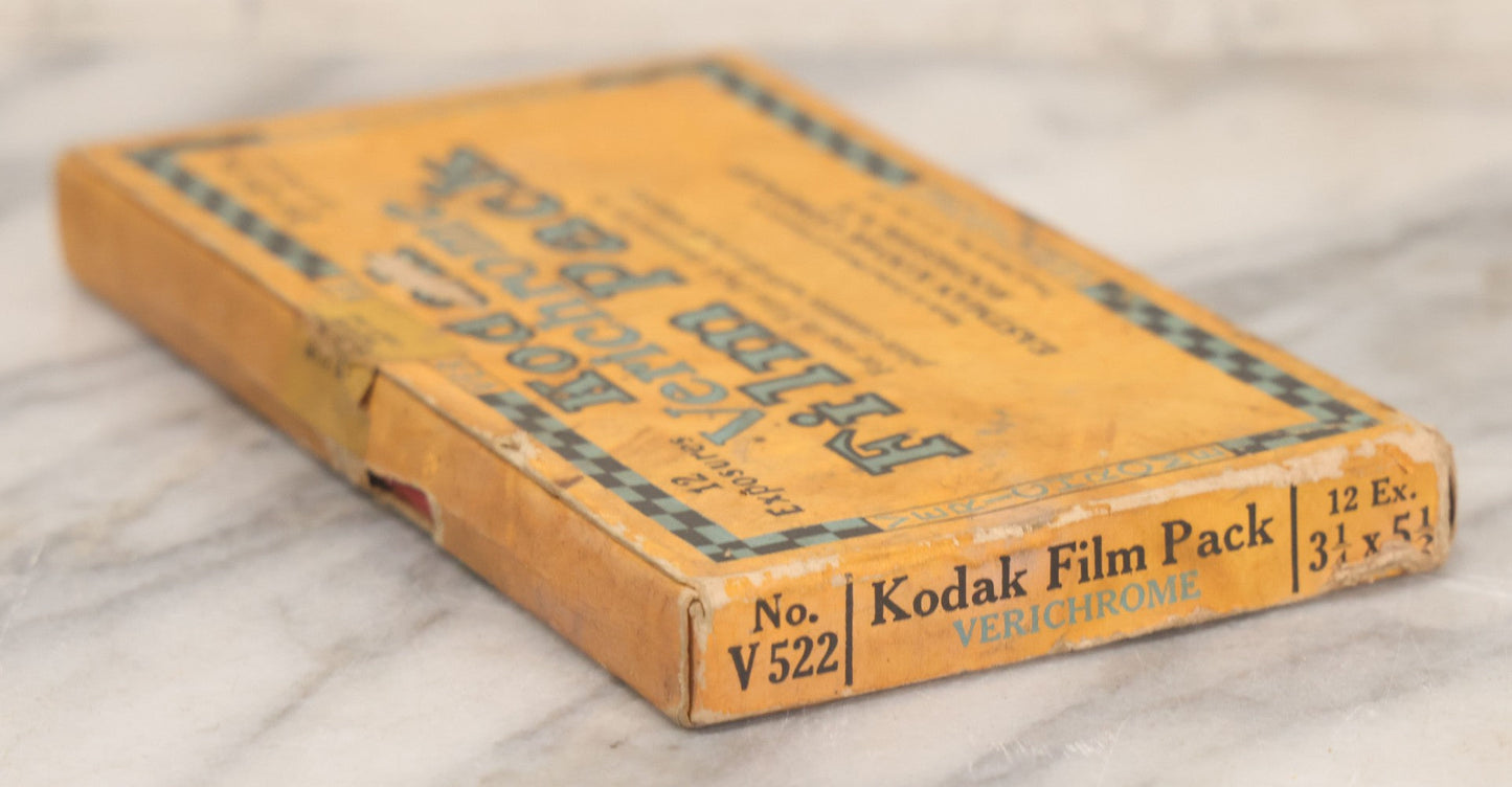 Lot 045 - Vintage New Old Stock N.O.S. Kodak Verichrome Film Pack No. V522, Twelve Exposures, New In Box, N.I.B., Manufactured By Eastman Kodak Company, Rochester, New York, Expiration Date July 1943
