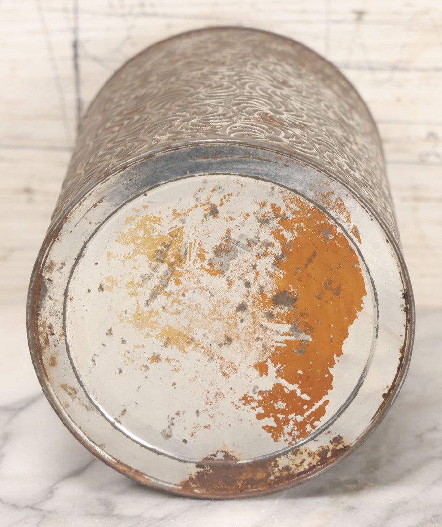 Lot 050 - Antique Coffee Tin From 5th Ave Mocha & Java, John B. O'Donohue & Co, New York, With Pinwheel Design, Note Rust, Holes