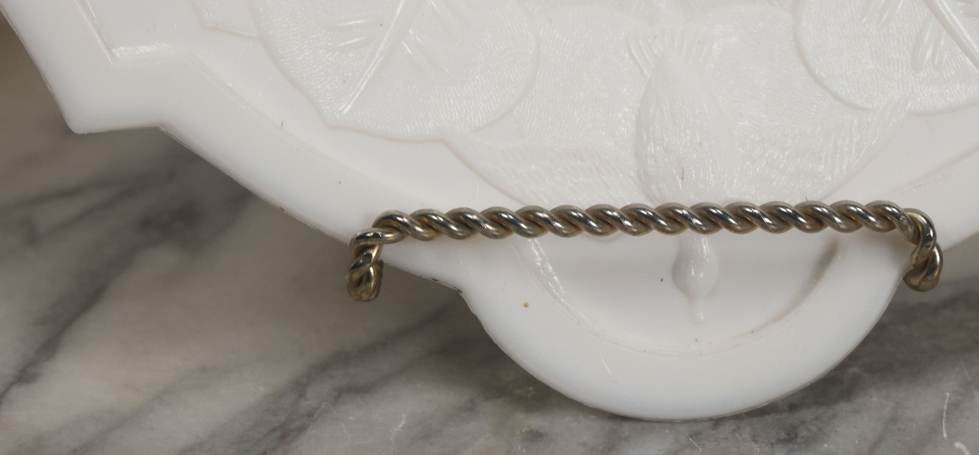 Lot 008 - Antique Milkglass Bread Platter With Figural Swimming Dog Hunting Duck Surrounded By Lily Pads, Three Dimensional Scene, Manufactured By Atterbury & Co., Note Minor Chips And Imperfections