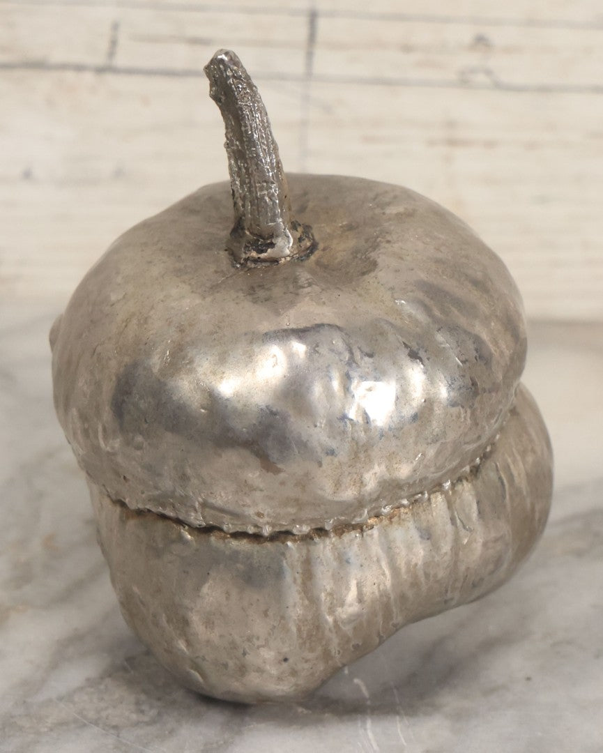 Lot 016 - Vintage Outsider Art Folk Art Fabricated Welded Steel Gourd Sculpture, 4-1/2" Height