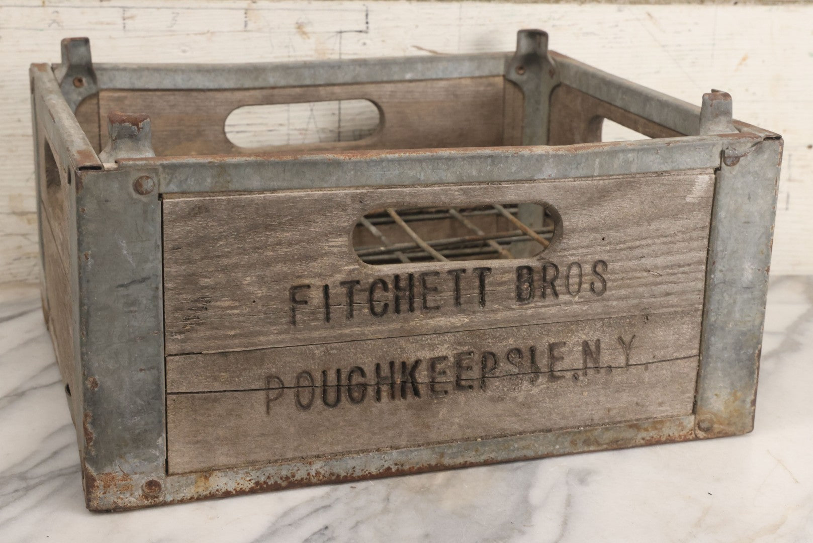 Lot 029 - Vintage Fitchett Bros. Wood And Metal Milk Bottle Carrying Crate With Metal Dividers, Poughkeepsie, New York