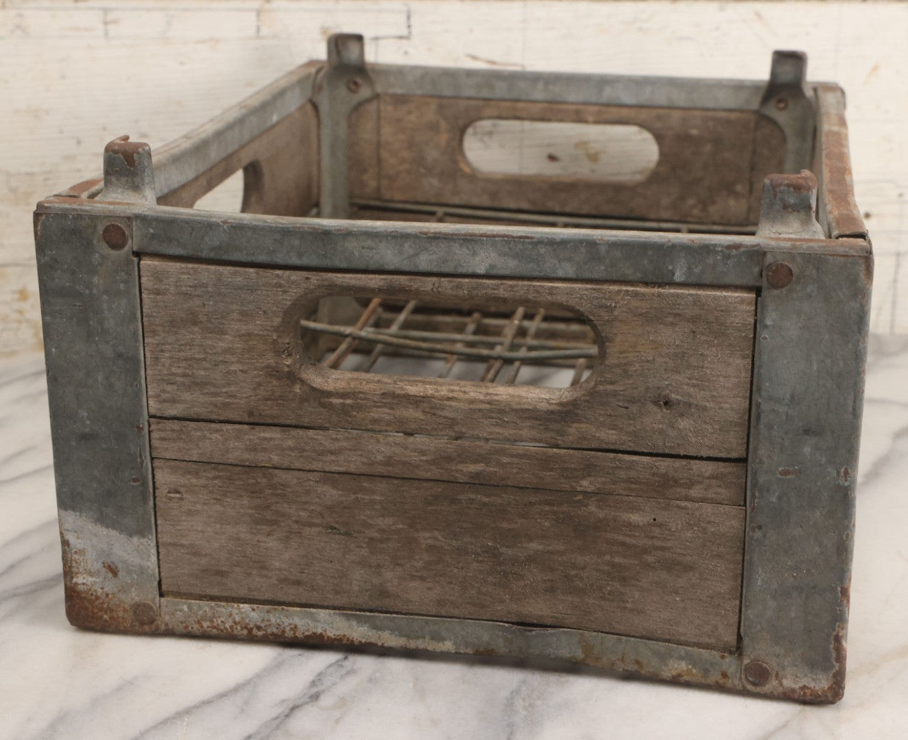 Lot 029 - Vintage Fitchett Bros. Wood And Metal Milk Bottle Carrying Crate With Metal Dividers, Poughkeepsie, New York