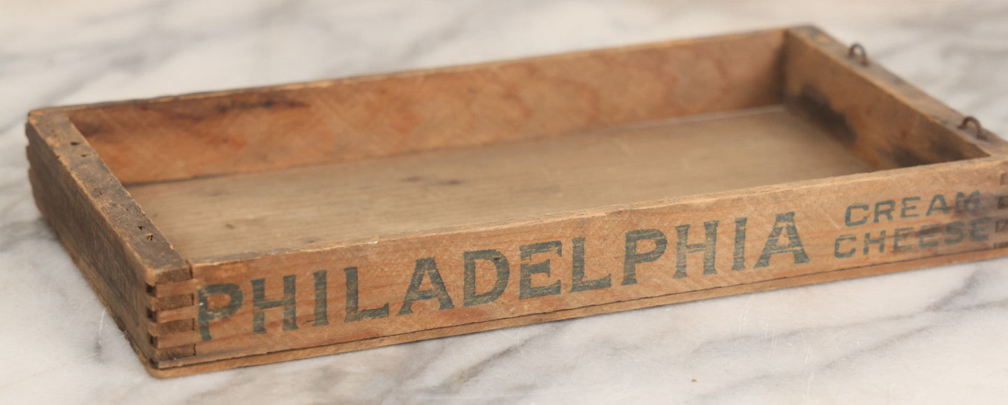 Lot 030 - Vintage Philadelphia Cream Cheese Shallow Finger Jointed Advertising Box, Kraft-Phenix Cheese Company