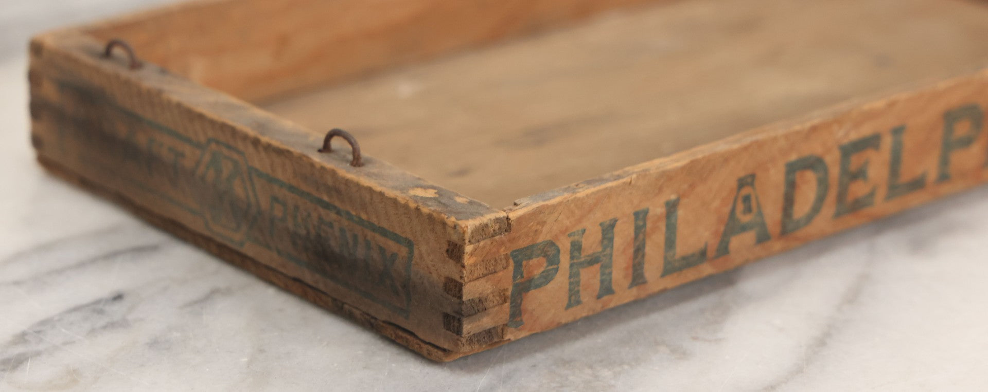 Lot 030 - Vintage Philadelphia Cream Cheese Shallow Finger Jointed Advertising Box, Kraft-Phenix Cheese Company