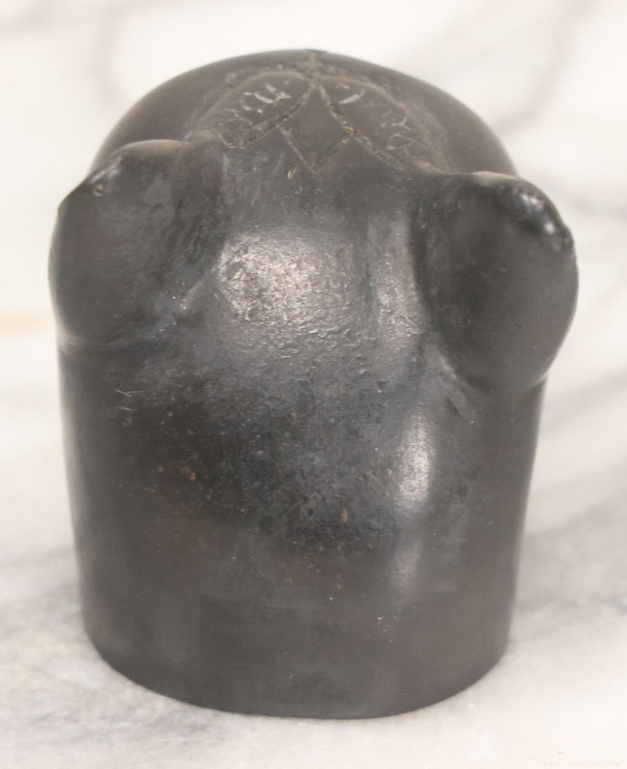 Lot 065 - Pair Of Vintage Egyptian Revival Bastet Cat Goddess Carved Composite Stone Figurine Statues, Including Full Body And Single Head