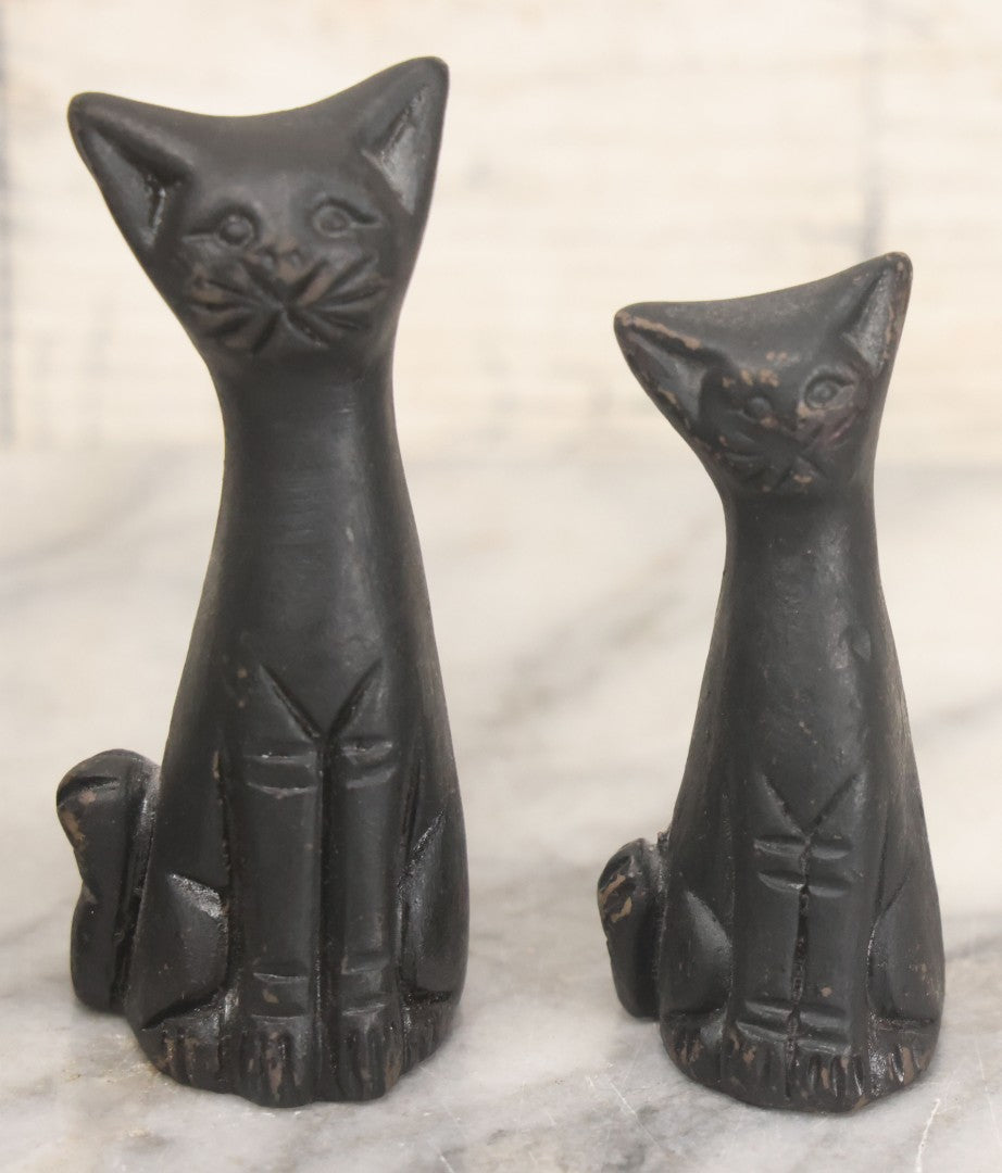 Lot 067 - Vintage Mid Century Three Piece Ceramic Black Cat Tchotchke Grouping