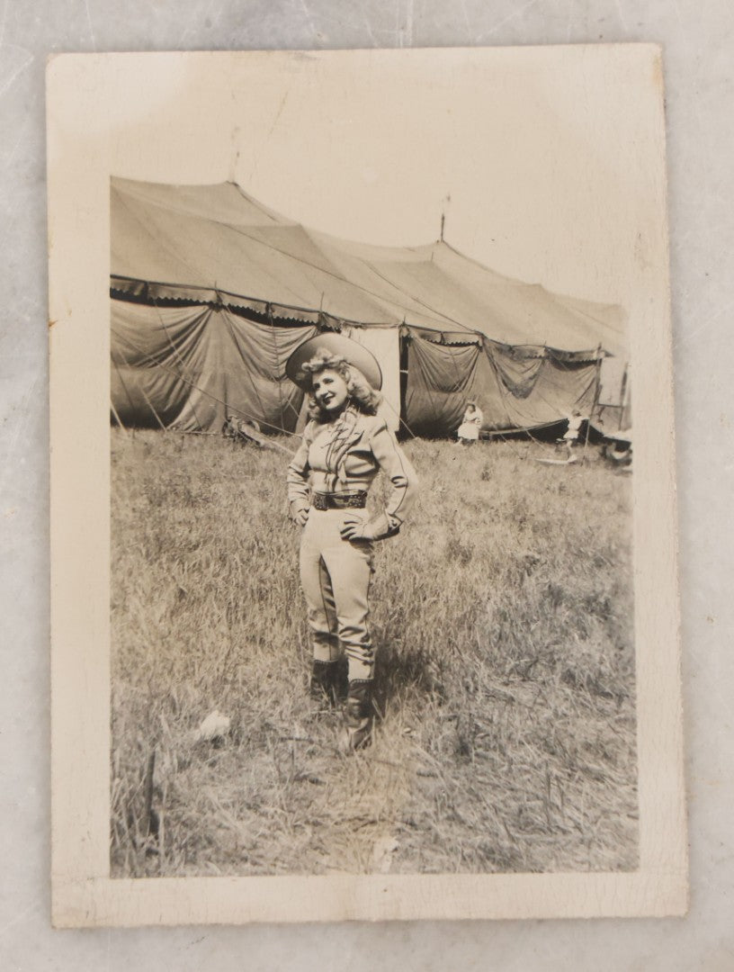 Lot 082 - Pair Of Vintage Snapshot Photographs Of Good Lookin' Ladies Including Cowboy Circus Performer And Girls Posing In Front Of 1930s Automobile