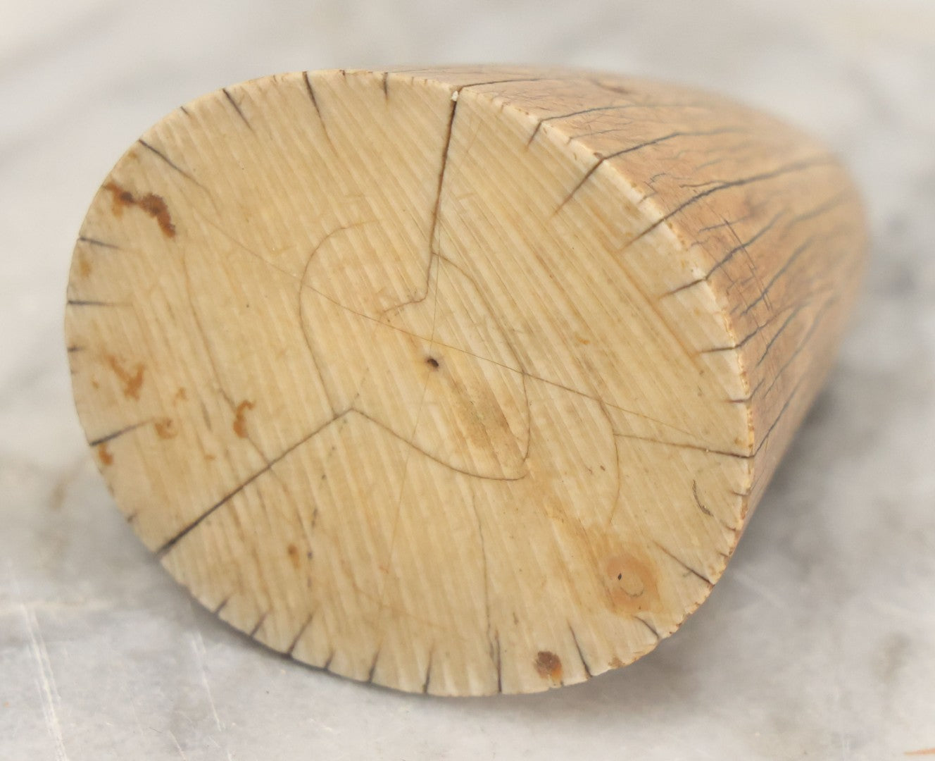 Lot 024 - Genuine Antique Whale Scrimshaw Tip Fragment Paperweight With Smoothed Bottom, Original Surface