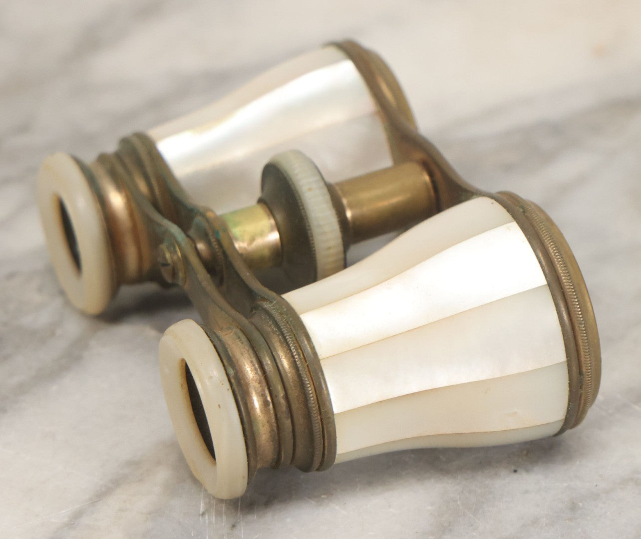 Lot 029 - Antique Busch Perimegaskop Mother Of Pearl And Brass Opera Glasses Binoculars In Original Leather Case, Manufactured By Emil Busch A.G, Rathenow, Germany, Working Condition