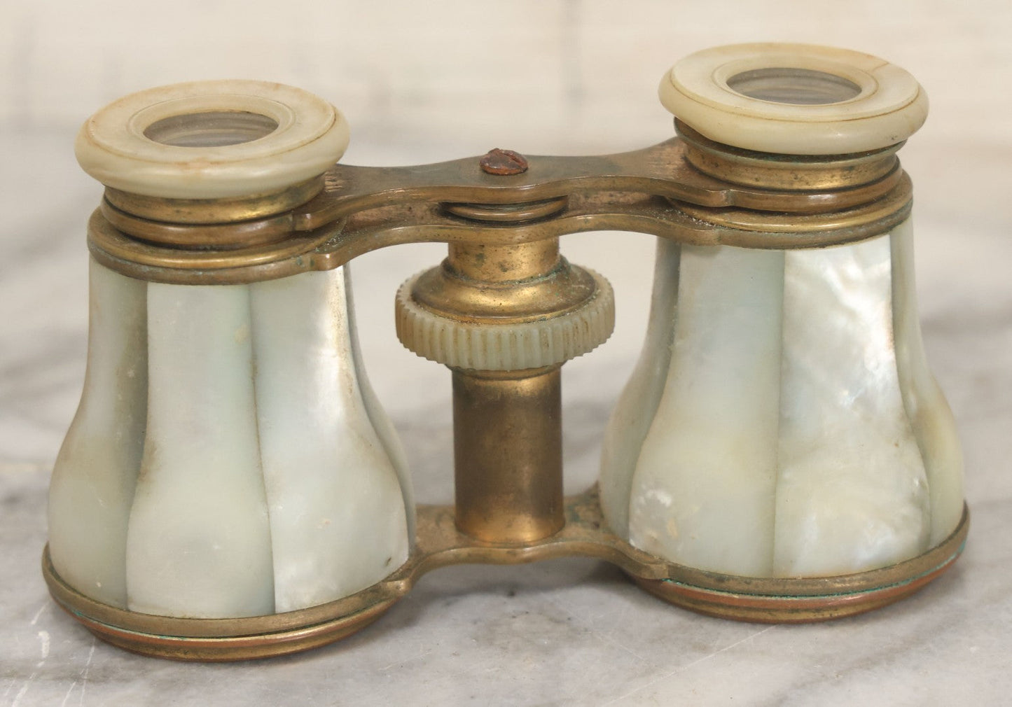 Lot 030 - Antique Unmarked Mother Of Pearl And Brass Opera Glasses Binoculars, Working Condition