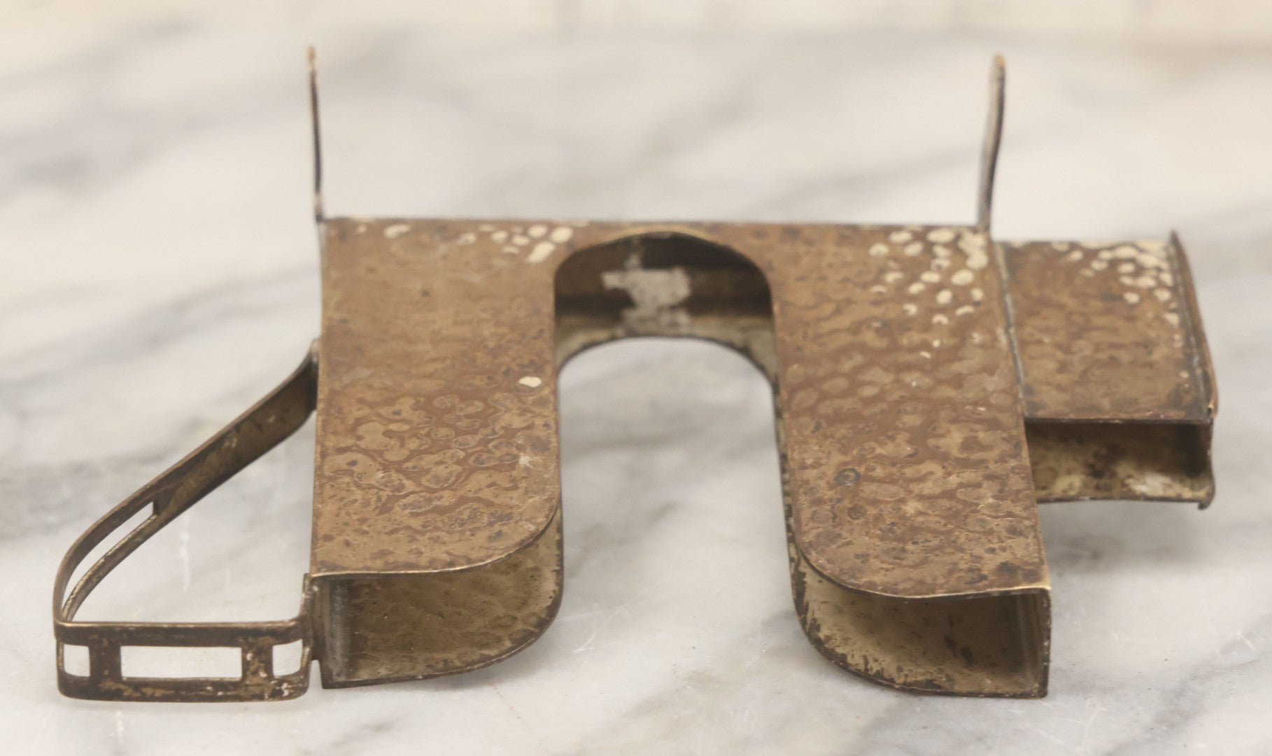 Lot 039 - Antique Art Nouveau Arts And Crafts Hammered Silver Plate Cigarette And Match Holder Stand, Apollo Silver Co., No. 2532, Note Bends