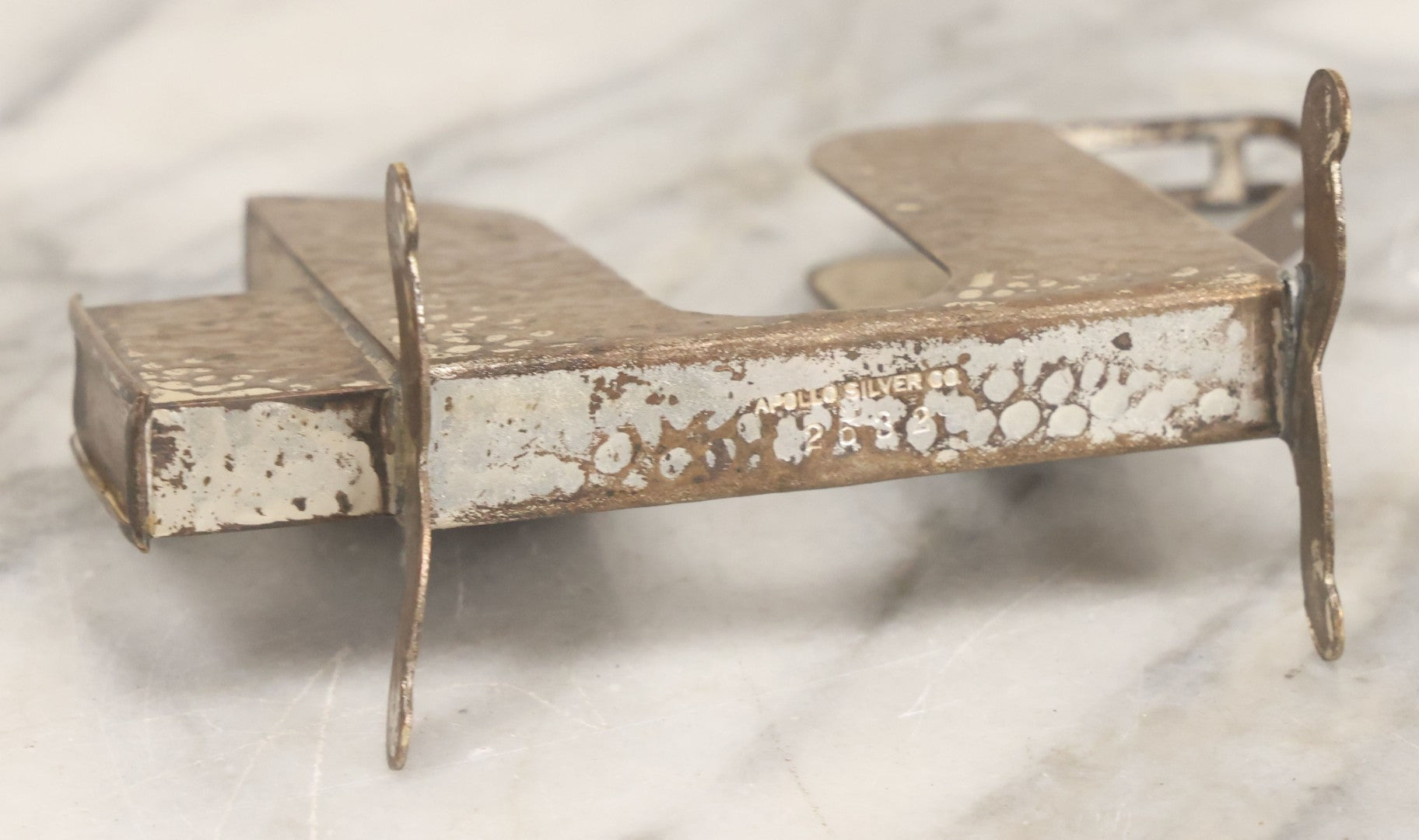 Lot 039 - Antique Art Nouveau Arts And Crafts Hammered Silver Plate Cigarette And Match Holder Stand, Apollo Silver Co., No. 2532, Note Bends